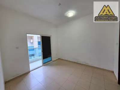 Excellent location | Excellent price | Vibrant area | Close to all amenities | Regular maintenance included | Open view