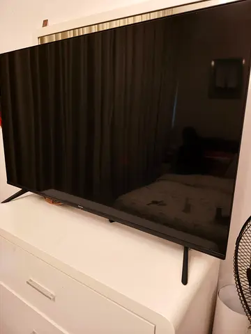 HISENSE TV
