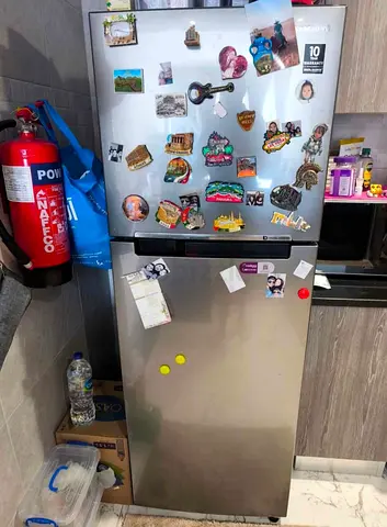 Samsung 321L Refrigerator - Good Working Condition