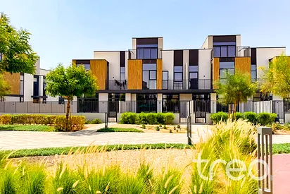 Rare G+2 Layout | Greenbelt | 3 + Maids