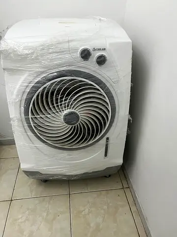 Portable air cooler / evaporative cooler - lightly used. Hardly used for 15 days