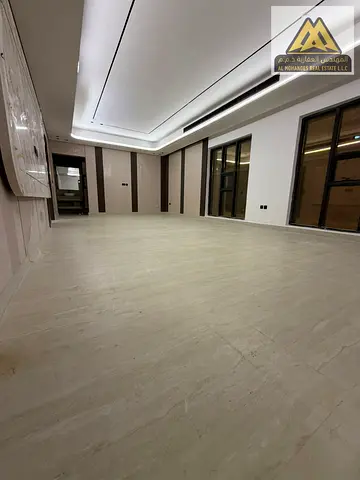 فيلا كورنر فاخرة للبيع في العالية – عجمان | مسبح خاص وروف لاونج بتصميم راقٍ وتشطيبات VIP ومساحات واسعة جداً،
