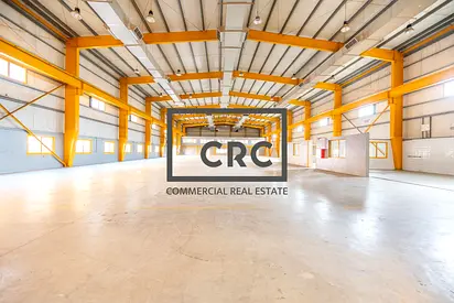 New Industrial Warehouse High Ceiling with Offices