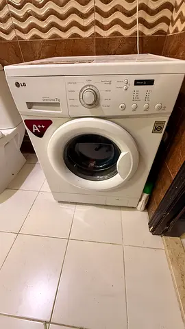 LG Front Load Washing Machine 7kg - Good Working Condition