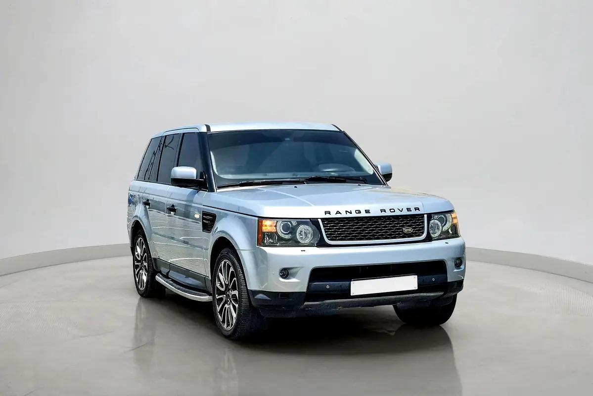 Land Rover Range Rover Sport 2010 — photo 1 of 14