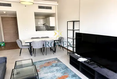 Furnished | Vacant 1BR | Skyline Views