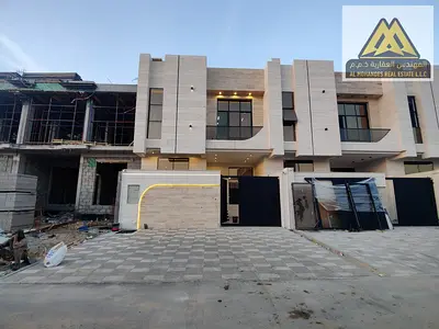 فرصة مميزة لامتلاك تاون هاوس في منطقة الحليو 2، بموقع هادئ وقريب من المسجد وجميع الخدمات الأساسية.