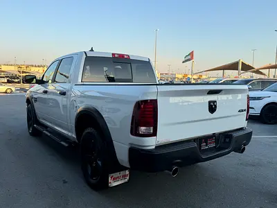 2018 Dodge RAM 1500 — фото 13