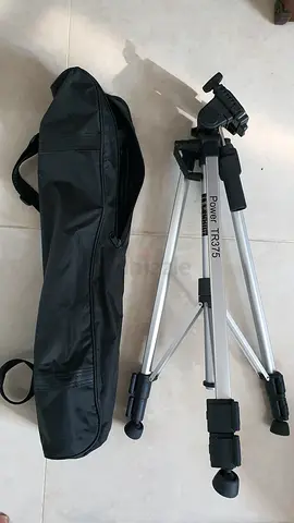 Power TR375 Camera Tripod with Carrying Bag
