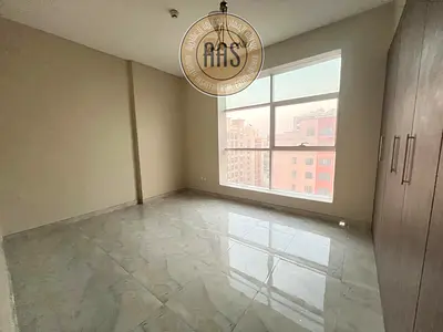 Near to pond park lavish huge 1bhk with kitchen appliances all amenities