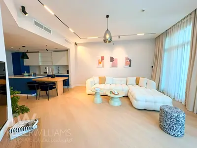 Vacant| Fully Furnished | Fully Upgraded