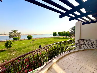 Sea View | Private Yard with Direct Garden Access