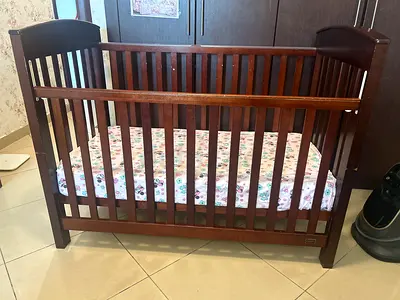 Baby cot