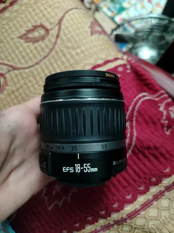 Canon EF-S 18-55mm kit lens (used)