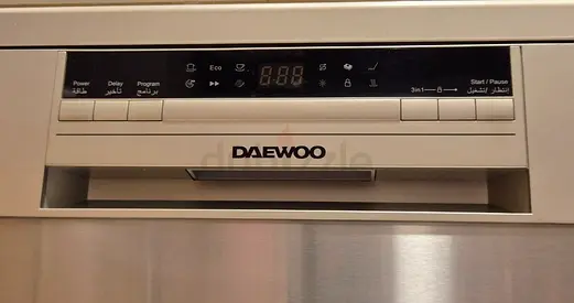 Original AED 1,700: Daewoo stainless steel built-in dishwasher - good condition