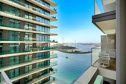 Silkhaus Sea View 2BR | Private Beach | Emaar