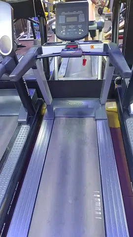 Commercial Treadmill (Good Working Condition)