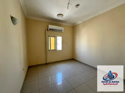 أجمل شقة غرفة وصالة في النباعة 2 حمام تكييف سبيلد موفر للطاقة وغاز مركزي بناية للعائلات فقط سعر 26 الف مع تسهيلات في السداد بموقع ممتاز