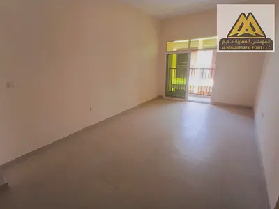 اول ساكن / غرفه وصاله / بلكونه / مساحه كبيره / سعر مميز / ع الطريق الرئيسي /