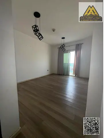 Master bedroom | Central air conditioning | Spacious area | Distinctive view