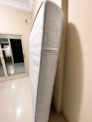 Single/Double Mattress in Good Condition - Clean Firm