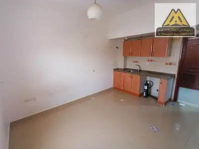 For rent: studio in Al Rashidiya 1, Ajman. Close to Orient Towers and the fish market. Good space. AED 20,000 per year, 4 or 6 payments. Prime locatio