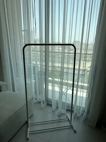 Simple freestanding clothes rack / hanging rail - light metal frame