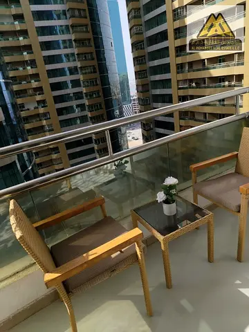 للبيع | مفروش بالكامل | مع باركن | دخل استثماري جاهز | أبراج الهورايزون | موقع متكامل الخدمات