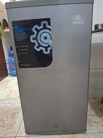 Evolli Single Door Mini Fridge - Good Working Condition