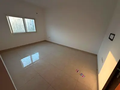 One bedroom and living room, central air conditioning, fully lit apartment, comfortable space, good layout, family building