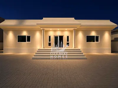 Spacious 5BR Villa | Service Block | Family Home