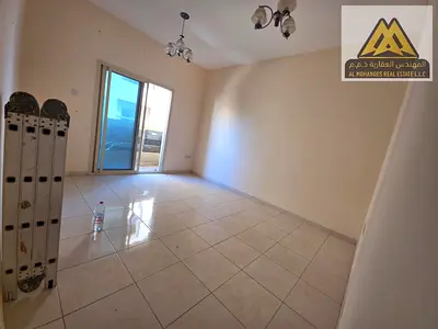 Two bedrooms and a living room with a comfortable size and practical design. Two bathrooms. Balcony with an open view. Excellent ventilation and na