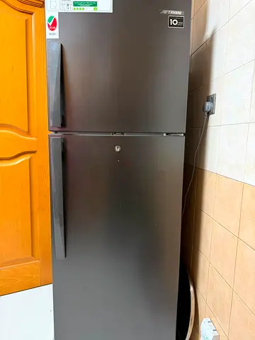 Metran Top Freezer Refrigerator - Black, 10-Year Compressor Warranty