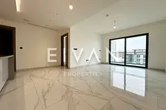 High floor 1BR | Skyline & Burj View