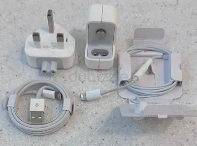 iPhone Charger 12W,3 Pins,USB-Lightening Cable  EarPods with Lightening Connector
