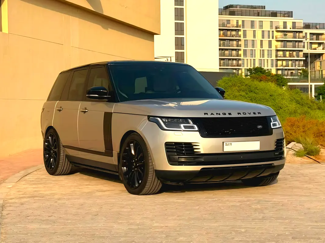 Land Rover Range Rover 2018 — photo 1 of 20