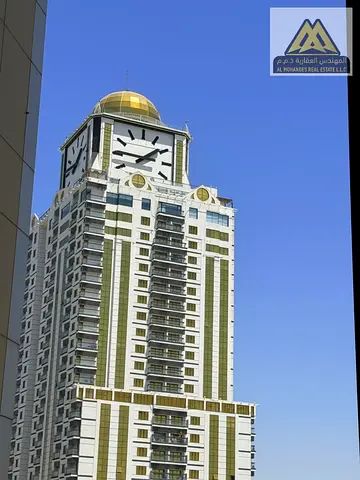 فرصة استثمارية وسكنية استثنائية لا تعوض للبيع شقة غرفة وصالة ماستر (1BHK) بمساحة ضخمة تبلغ 1435 قدماً مربعاً مع غرفة ملابس وباركنج خاص في أبراج الهورا