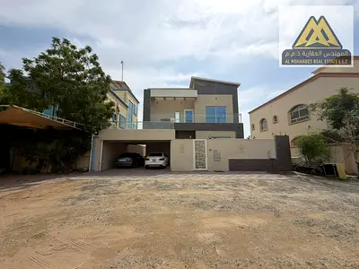 Spacious Family Layout with Included Air Conditioning, Private Garage, Balcony and Prime Residential Location Close to Services