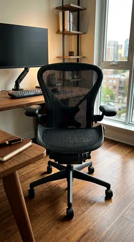 Herman Miller Aeron Used Like anew Size B