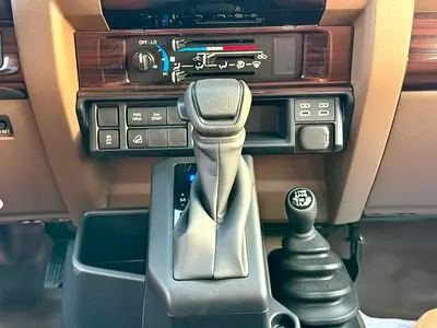 2026 Toyota LAND CRUISER 70 SERIES — фото 16