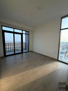 MODERN 3 BR | SPACIOUS | VACANT NOW