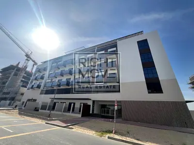 For rent 1br w/ balcony | Vacant | Covered parking