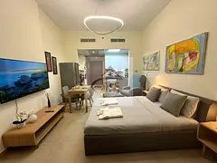 CHILLER FREE | FULLY FURNISHED | HIGH FLOOR | NEXT TO PUBLIC TRANSPORT