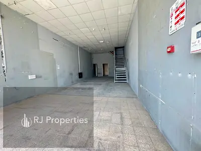 HOT OFFER LUXURY SHOP 1MONTH FREE MEZZANINE FLOOR OFFICE SPACE BUSSNIS CENTRE WITH WASHROOM WITH PARKING VERY PRIME LOCATION READY TO MOVE JUST 110K