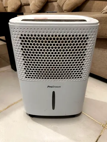 Portable ProBreeze Air Purifier / Humidifier - Compact Unit