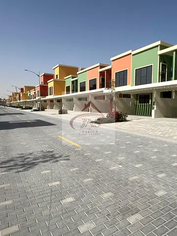 4BR Townhouse | Portofino DAMAC Lagoons | Street & Courtyard Views | Unfurnished