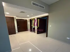 Unfurnished 1 BHK | High Floor | Canal View