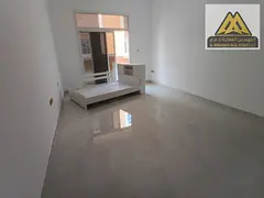 Excellent location | Excellent price | Vibrant area | Close to all amenities | Regular maintenance i