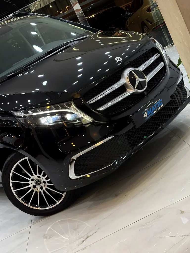 Mercedes-Benz V-Class 2024