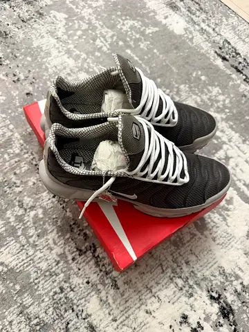 NIKE AIR MAX PLUS TN Year of the snake